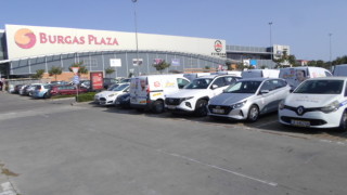 Бургас Плаза първият съвременен търговски център в морския град