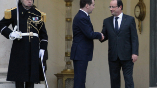 Медведев критикува Франция заради сирийските бунтовници