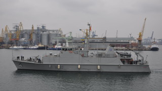 САЩ бързат да върнат миночистачи от Сингапур