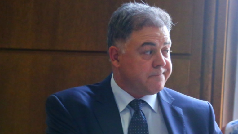 Николай Ненчев осъди прокуратурата за 50 000 лв. заради делото за ремонта на МиГ-овете