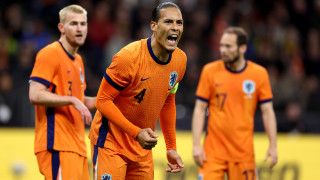 Защо отборът на Нидерландия е в оранжеви екипи, а не в цветовете на знамето