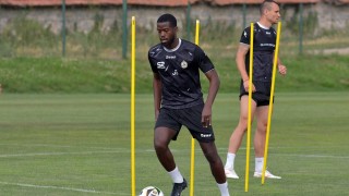 Преговорите между Левски и агентите на крилото на Славия Карл