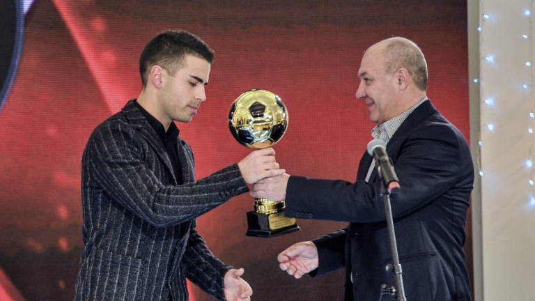 Димитър Пиргов: Люпко Петрович е страхотен, първенството не е решено