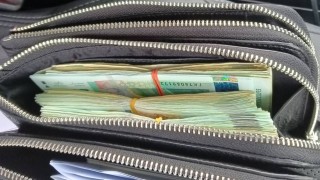 Столична полиция търси собственика на намерена сума пари Тя е