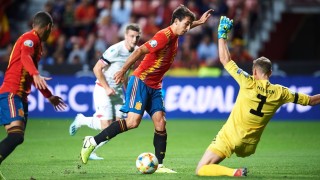 Испания постигна лесна победа с 4 0 над Фарьорски о ви в