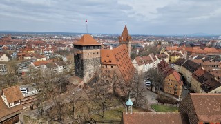 Сгушен в сърцето на Бавария Нюрнберг е един от най завладяващите