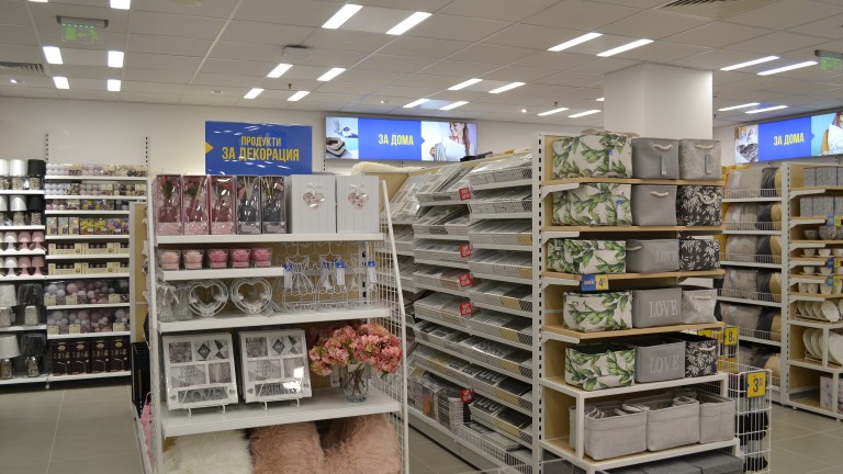 Конкурент на Jumbo, който оперира и у нас, стъпва на пазара в Гърция