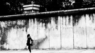 Вчера се навършиха 30 години от падането на Берлинската стена