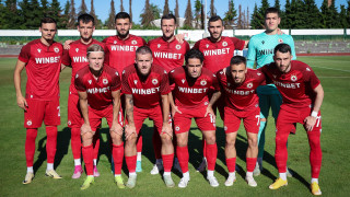 В ЦСКА очакват да привлекат двама или трима класни футболисти до началото на