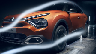 Citroen показа новия C4, който за пръв път ще има и изцяло електрически вариант