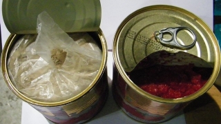 Хероин за 18 млн. лв. в кутии от доматено пюре откриха митничари на "Лесово"