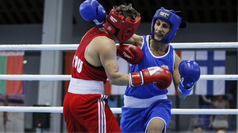 България срещу Русия в спор за финалите на Европейското по бокс за жени