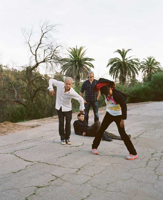 Red Hot Chili Peppers пускат неиздавани парчета