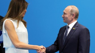 Руският президент Владимир Путин в свободно общуване със своите чуждестранни