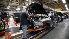 Решение на Fiat налага затварянето на 11-годишна автомобилна фабрика в Сърбия