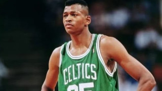 Реджи Луис бе сред най ярките надежди на американския баскетбол в