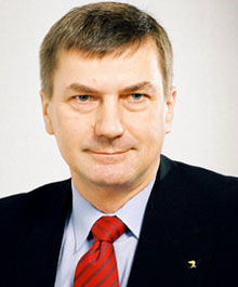 Естонският премиер Андрус Ансип подава оставка