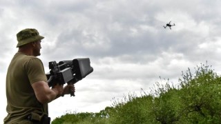 Украйна отблъсна атака от близо 130 руски дрона