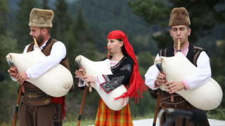 Българската гайда и гайдарското свирене станаха част от нематериалното културно