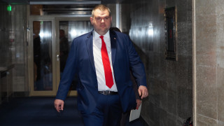 Областният управител на Разград Владимир Димитров вече не е член