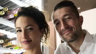 Коя е жената до Андрей Гълъбинов