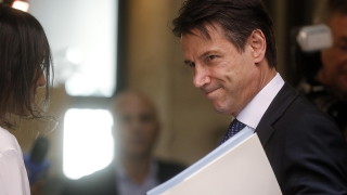 Италия няма да напусне ЕС и еврозоната Това увери премиерът