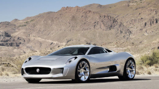 Jaguar представи автомобил с 6 двигателя