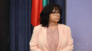 Аз назначих Людмила Петкова и моя е отговорността Това заяви