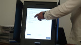  Проверяват с нова методика читави ли са машините за гласоподаване 