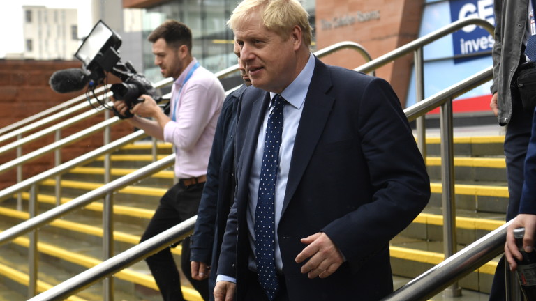 „Даунинг стрийт” отрича Джонсън да е опипвал жени преди 20 г.