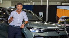 Красимир Балъков с нов "отбор": футболната легенда вече е посланик на Volkswagen в България