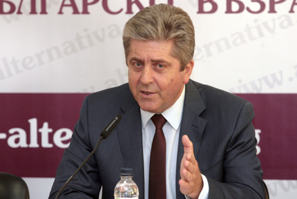 АБВ спира да дава доверие в аванс, обяви Първанов
