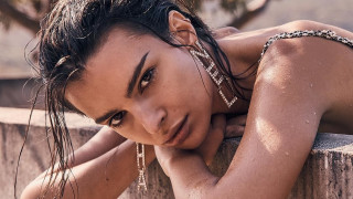 Емили Ратайковски ни е голяма слабост и понеже сме сигурни