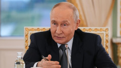 "Щеше да смешно, ако не беше тъжно": Според Путин било абсурдно Русия да атакува страни от НАТО