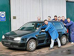 Монтираха неоригинални части в автомобил Golf