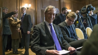 Фараж бяга от Великобритания, ако настъпи катастрофа след Брекзит