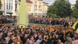 Ултрасите на Ботев на тур: Спретнаха номер на полицаите, 150 очакват "канарчетата" в Тирана!