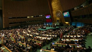 Общото събрание на ООН прие с огромно мнозинство резолюция призоваваща
