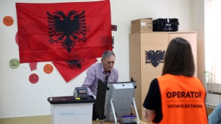 Приключиха изборите в Албания 