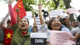 Китай и Виетнам пак се сдърпаха за Южнокитайско море