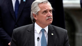 Аржентинското правителство реши да затегне карантинните мерки и да забрани