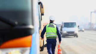 В рамките на ежедневната полицейска акция са установени 14 шофьори