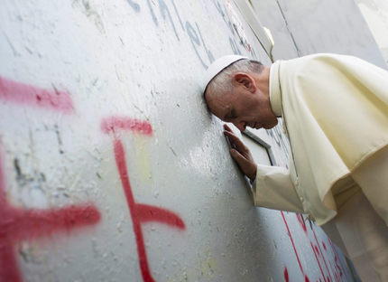 Папа Франциск покани Махмуд Абас и Шимон Перес на обща молитва