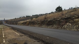 Пътищата са мокри, на места видимостта е намалена