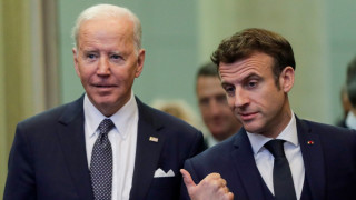 Френският президент Еманюел Макрон се отправя към Вашингтон за първото
