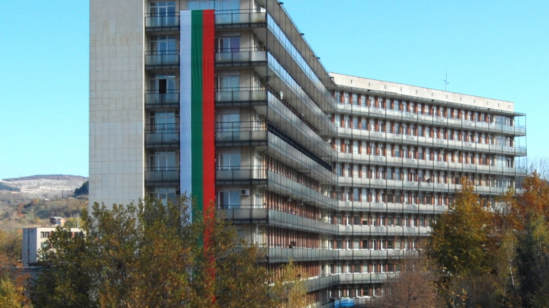 Нови мерки срещу заразата с COVID-19 в Кърджали