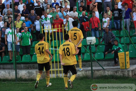 Ботев среща Теплице в Ларнака