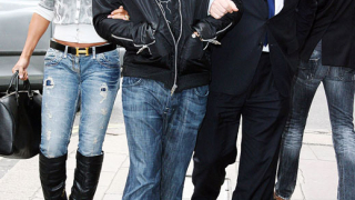 Съпругът на спайската Мел Би се гримира