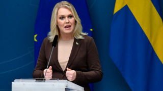 Правителството на Швеция предупреди че ще наложи нови по строги ограничения