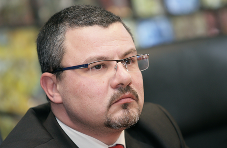 Уволниха шефа на "Арена Армеец" заради паркинга